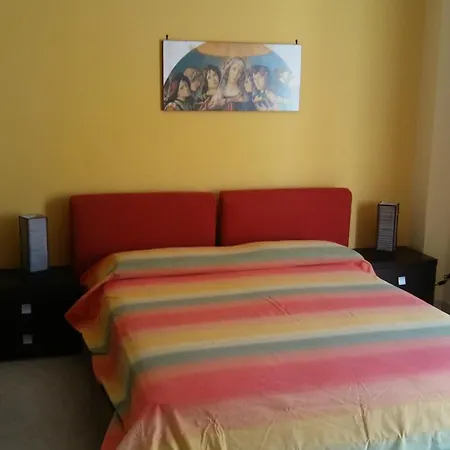 Orange House * Avola